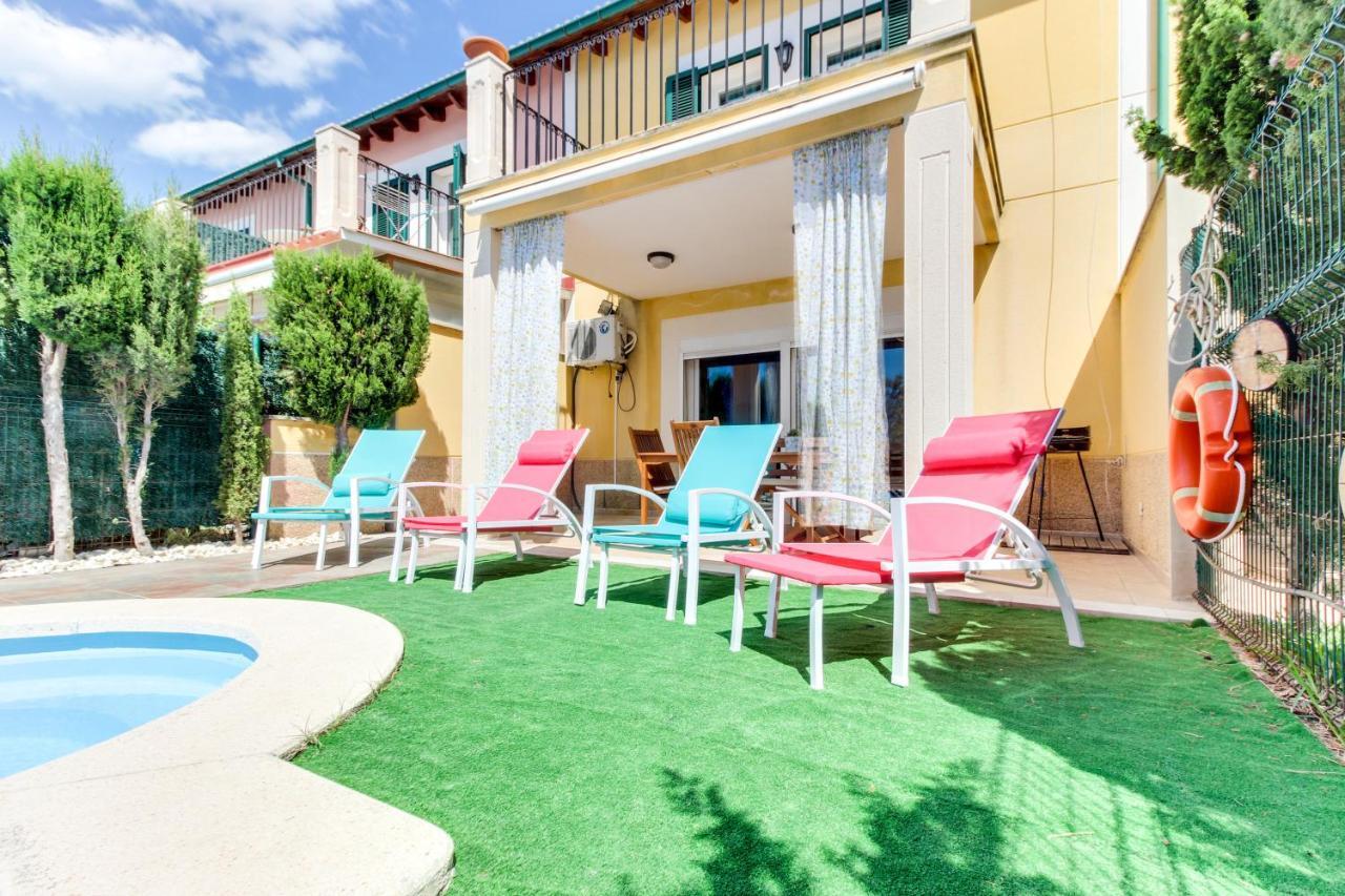 Live Love & Laugh House Port de Alcudia (Mallorca)
